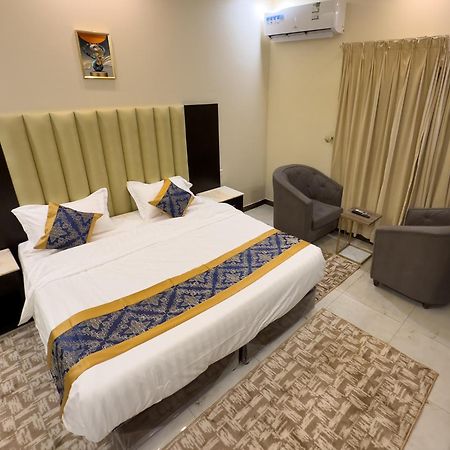 Tamyoz Aparthotel 哈伊勒 外观 照片