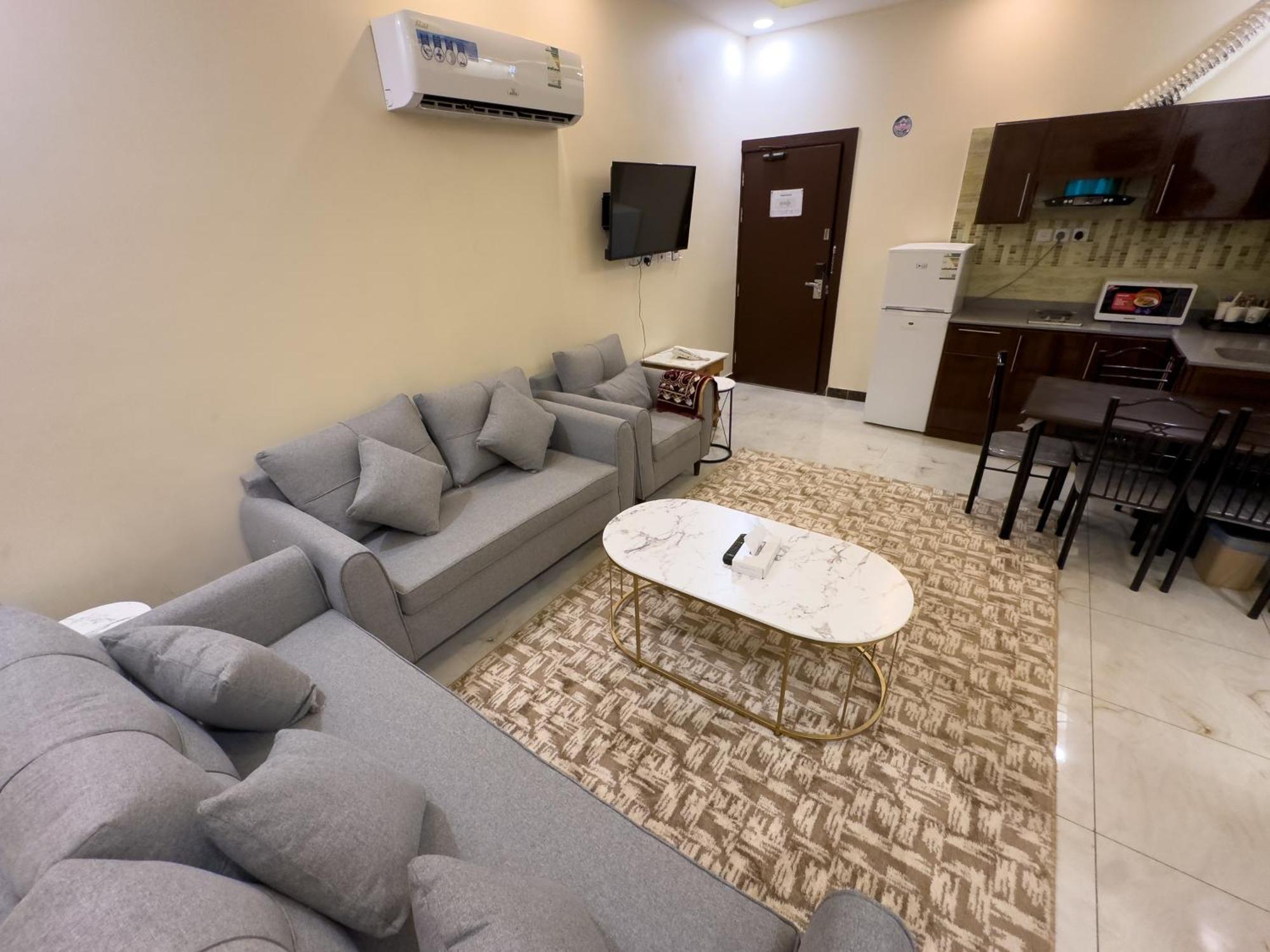 Tamyoz Aparthotel 哈伊勒 外观 照片
